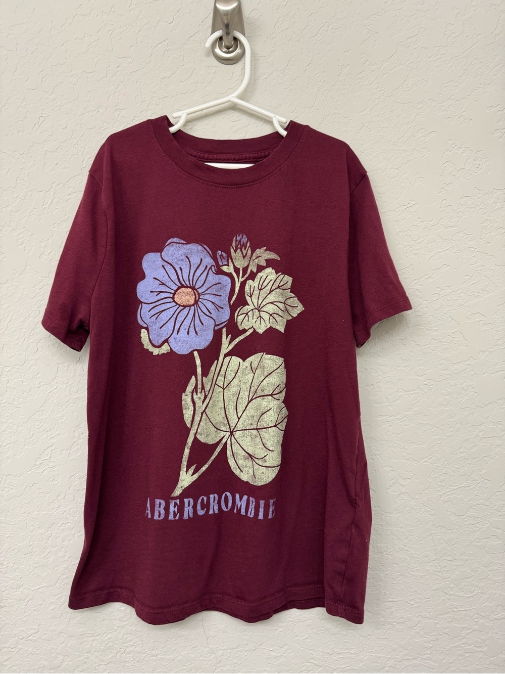 🌸 Abercrombie Kids Floral Graphic T-Shirt | Girls Size 9/10 | Burgundy Logo Tee